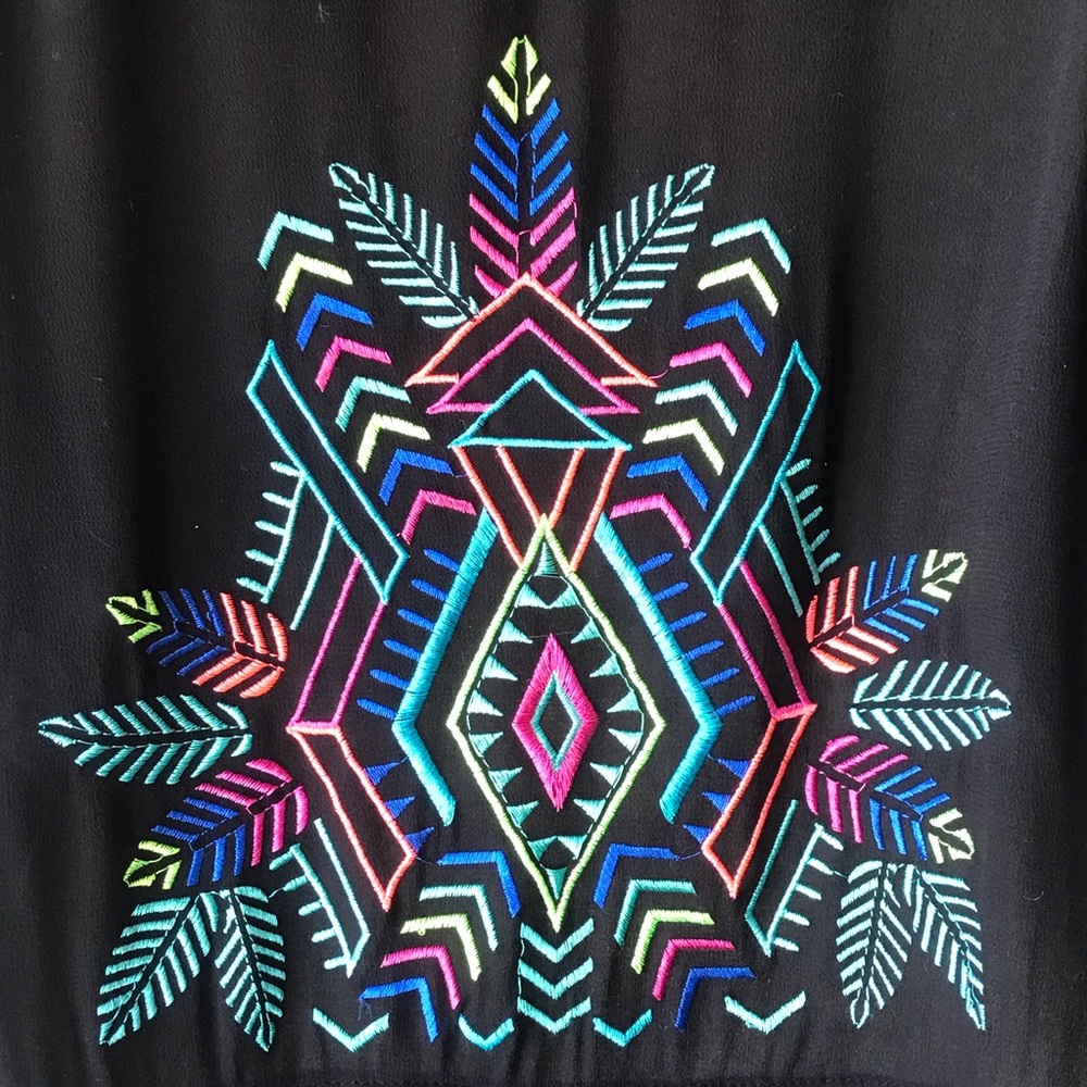 Xhilaration Embroidered Vest with Fringe Bottom - Picture 5 of 6